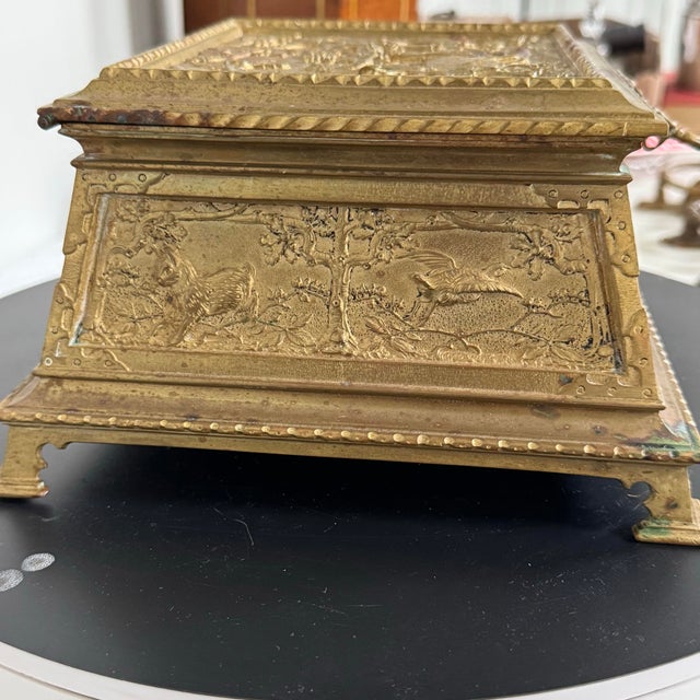 Early 20th Century Vintage or Antique Patinated Gilt Bronze Jewelry Casket or Dresser Box 8.5"x7.5"x4.25" For Sale - Image 5 of 12