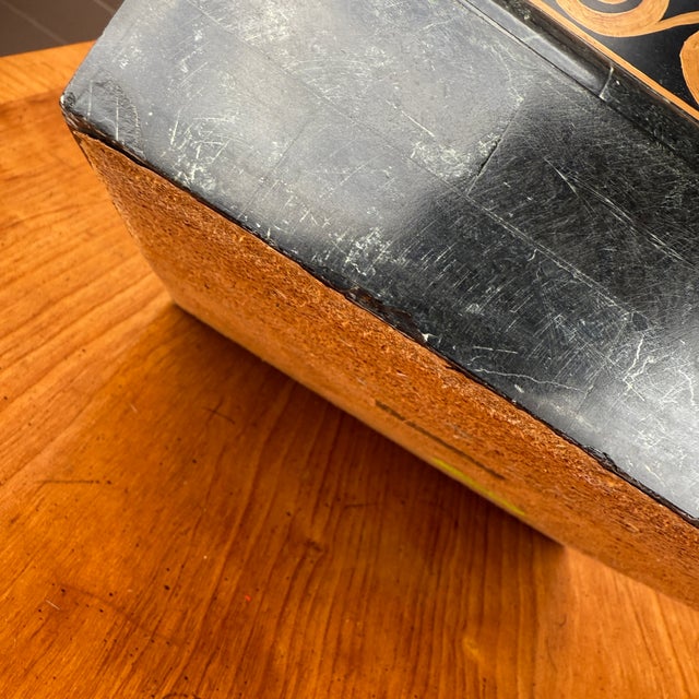 2000s Maitland Smith Hollywood Regency Marble, Black Lacquer, & Brass Planter For Sale - Image 15 of 17