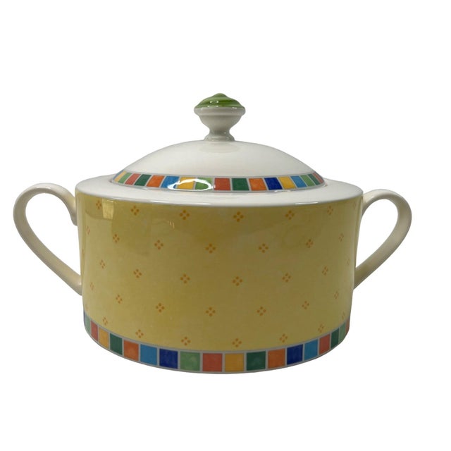 1970s Villeroy & Boch Twist Alea Round Covered Vegetable Limone Yellow