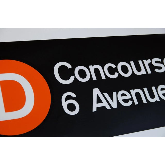 American 1980s New York City Subway D Train "Roll" Sign For Sale - Image 3 of 5