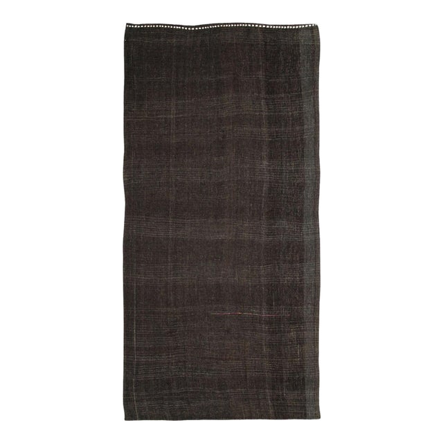Galerie Shabab Collection Mid-20th Century Handmade Turkish Flatweave Kilim Gallery Carpet For Sale