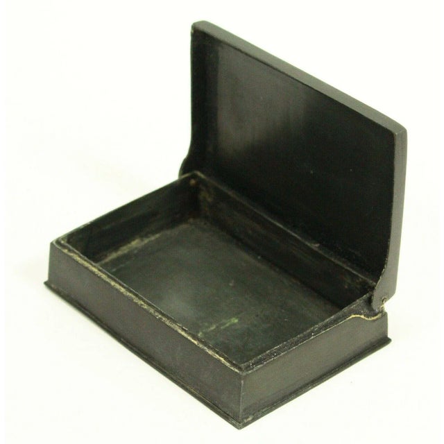 1900's Asian Niello Box Silver Over Pewter Snuff Box For Sale In Houston - Image 6 of 9