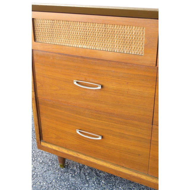 Brown Mid Century Modern Long Dresser Sideboard Credenza 5407 For Sale - Image 8 of 12
