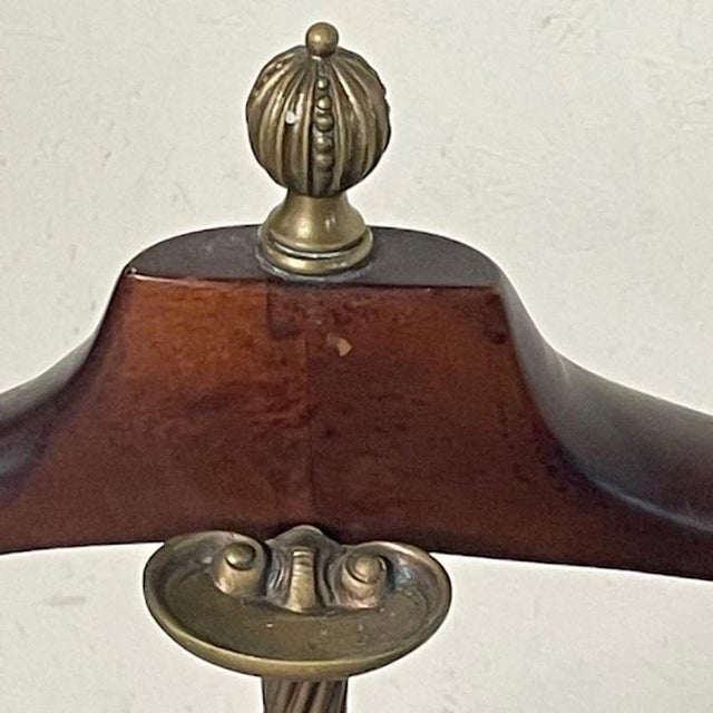 Brass and Wood Valet Stand attributed to Maison Jansen, 1950s For Sale - Image 3 of 9