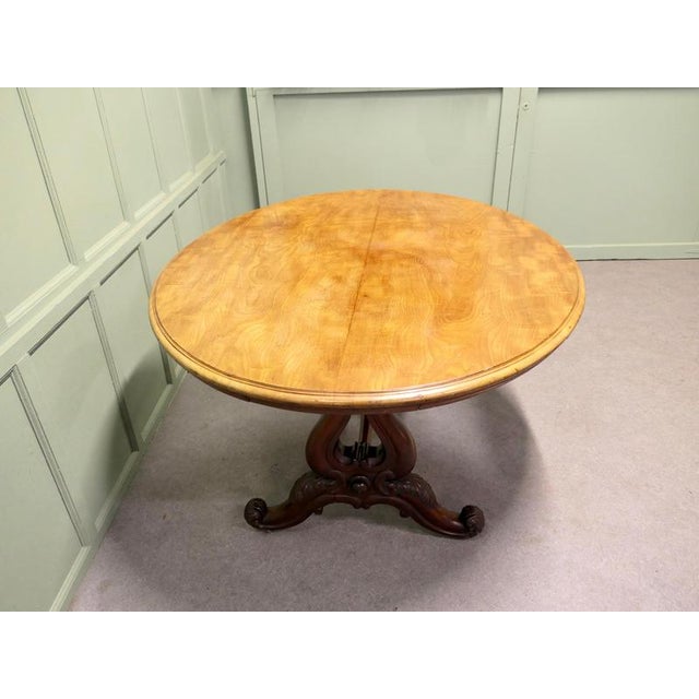 Wood Victorian Oval Walnut Dining or Centre Table For Sale - Image 7 of 9