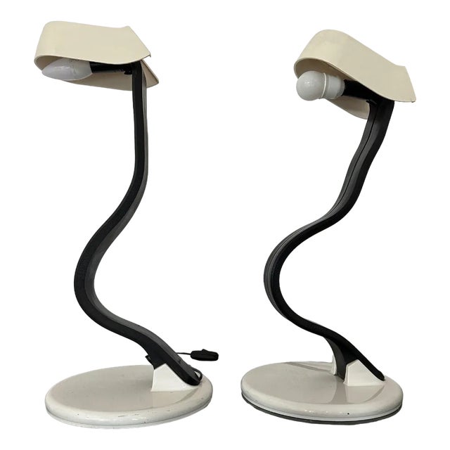 Snoky Table Lamps by Bruno Gecchelin for Guzzini, 1970s, Set of 2 For Sale