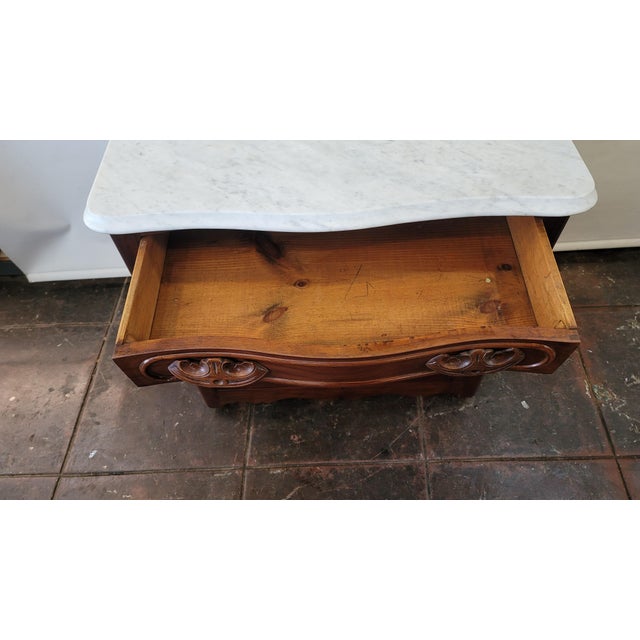 Late 19th Century Antique Victorian Cherry Commode Wash Stand Cabinet For Sale - Image 5 of 10