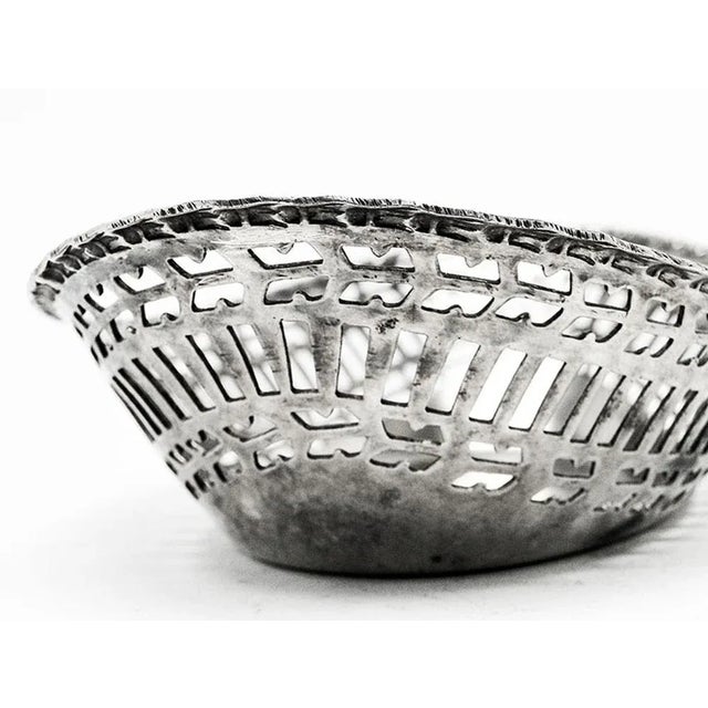 Eclectic Bread Bowl, Poland, 1900s For Sale - Image 4 of 7