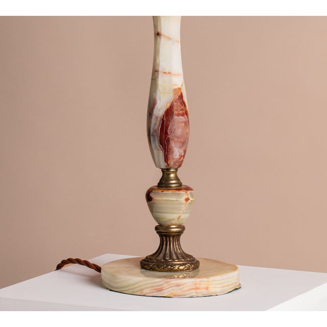 Contemporary Onyx Brass Table Lamp by Marmo Lusso For Sale - Image 3 of 4