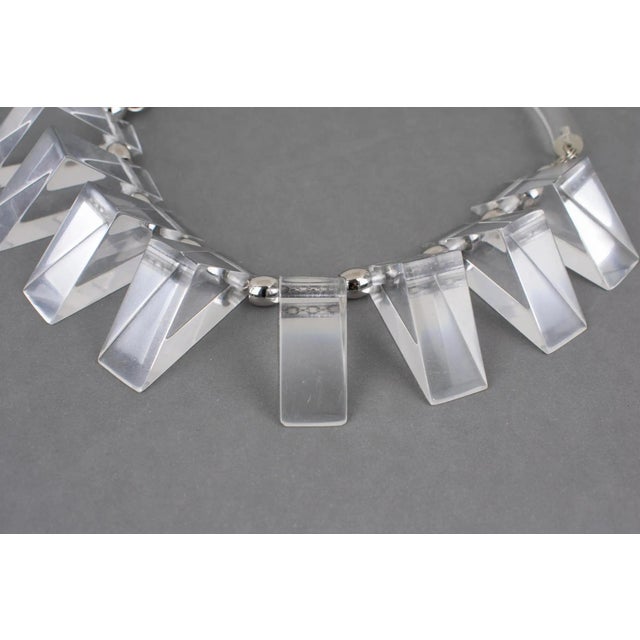 Transparent Judith Hendler Clear Acrylic Neck-Ring Choker Necklace For Sale - Image 8 of 17