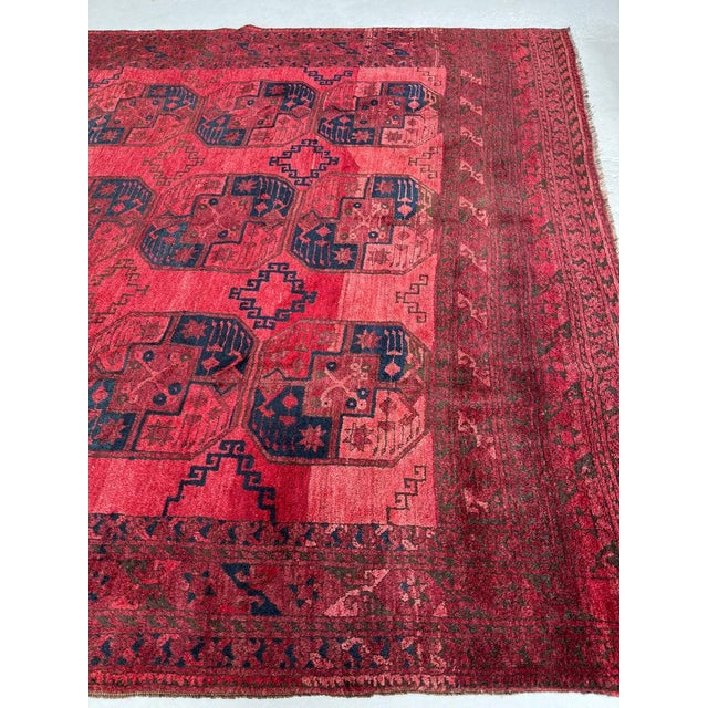1950s PLUSH Vintage Tribal Carpet Bold Elephant Foot Pattern in Rich Reds & Watermelon Abrash Rug 7.2 x 9 For Sale - Image 5 of 6