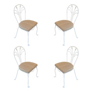 Restored Mid Century Modern Iron Café Patio/Outdoor Wrought Iron Chairs by Woodard, Set of 4, Attributed For Sale