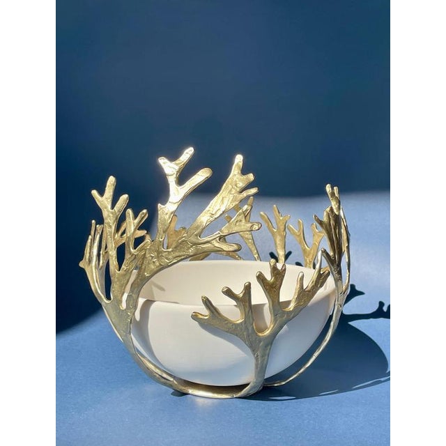 Contemporary The Neiredes Fruit Bowl in Brass and Porcelain by Auste Ost For Sale - Image 3 of 8