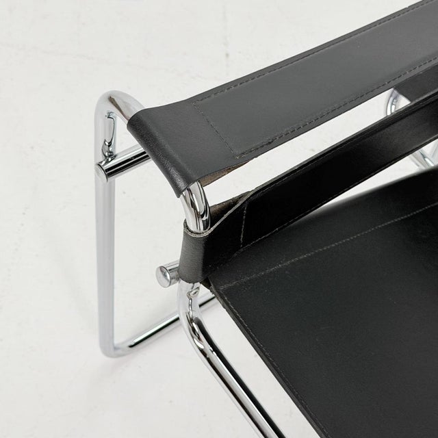 Mid-Century Modern Black Wassily B3 Chair by Marcel Brauer, 1990s For Sale - Image 5 of 15