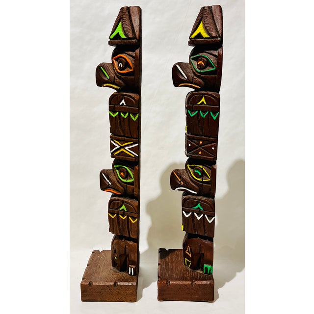 Vintage Raven Hand-Painted Wood Totem Pole Figures- a Pair For Sale In Washington DC - Image 6 of 10