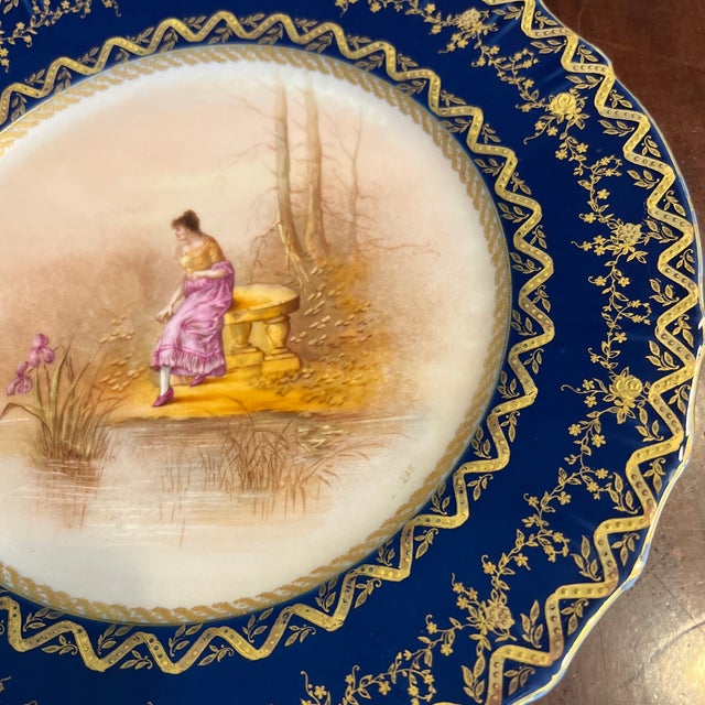 French Haviland Limoges Cabinet Portrait Plate Features Cobalt & Gold # 2 of 2 For Sale - Image 3 of 9