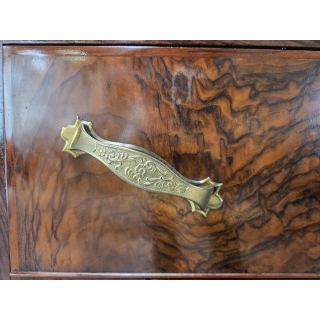 Art Deco Walnut Burl Chest of Drawers with Black Glass Top and Brass Handles, 1940 For Sale - Image 9 of 18