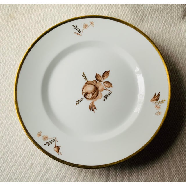 1900 - 1909 Pair of Antique Bavarian Porcelain Soup Bowls With Underliners - Baroque Gold Details, Paris Find For Sale - Image 5 of 15