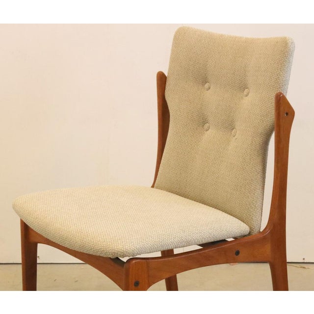 Textile Vintage Chairs in Fabric and Rattan, Set of 4 For Sale - Image 7 of 16