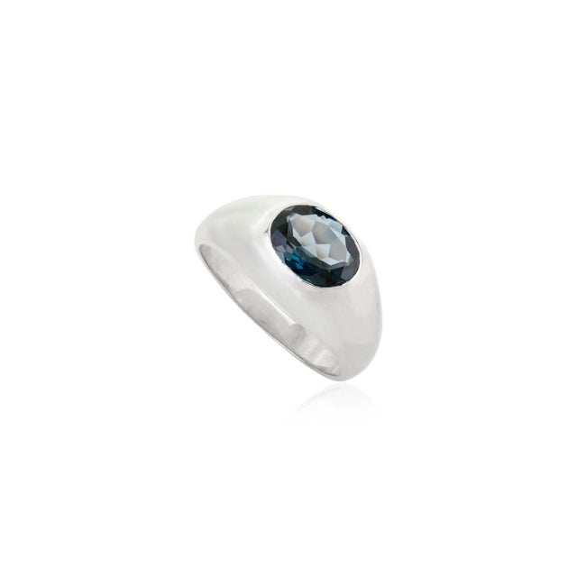 Contemporary Handcrafted 8.9 Carat London Blue Topaz Silver Dome Ring- Size 6 For Sale - Image 3 of 11