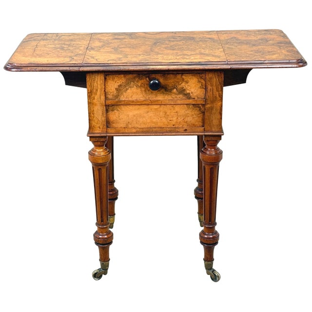 Wood Walnut Pembroke Bedside Cupboard from Gillow, 1870 For Sale - Image 7 of 14