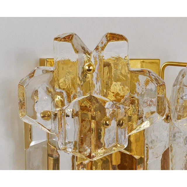 Mid-Century Gilt Brass and Crystal Icicle Glass Scone attributed to J. T. Kalmar for Kalmar, 1970s For Sale - Image 13 of 18