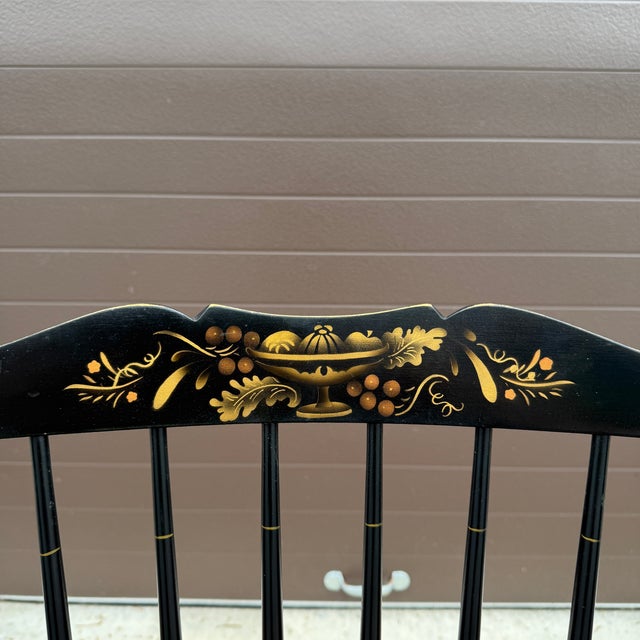 Farmhouse Vintage L. Hitchcock Rustic Country Farmhouse Stenciled Windsor Dining Chair in Black and Maple For Sale - Image 3 of 15