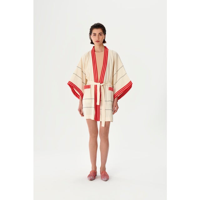 Turkish Turkish Cotton Peshtemal Kimno with Kutnu Trim, Short For Sale - Image 3 of 3