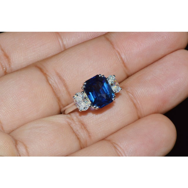 Metal Gia Certified Natural 5.11cts VVS F Diamond Royal Blue Sapphire 950 Platinum 3 Stone Ring, Size 6.75 For Sale - Image 7 of 12