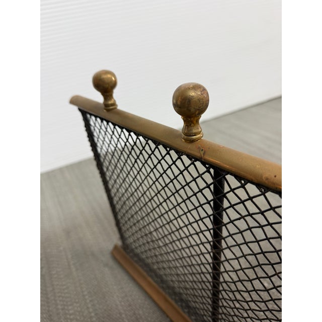 Early 20th Century Victorian Brass Fireplace Screen, Early 20th Century. For Sale - Image 5 of 12