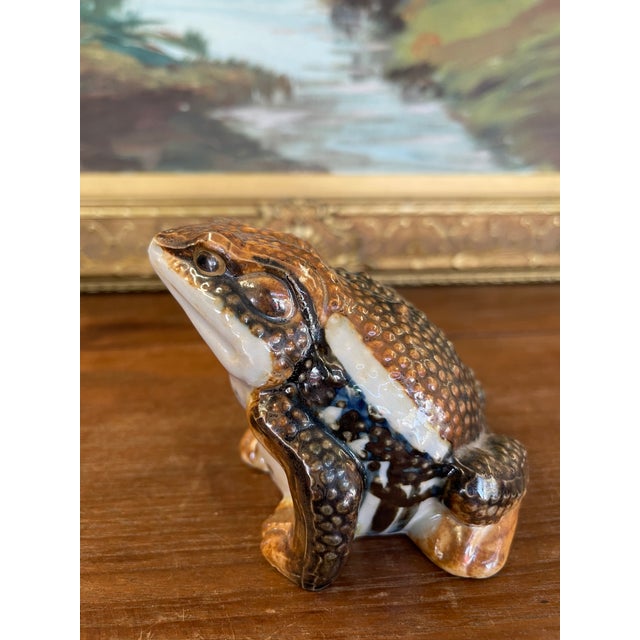 Early 20th Century Likely Antique Japanese Meiji Period Glazed Ceramic Toad Sculpture. For Sale - Image 5 of 9