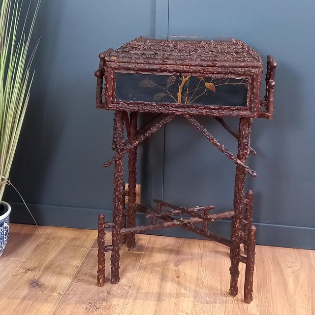 Exclusive Japanese Trampart Sewing Table Made of Tree Branches – Circa 1880-1900 Discover this unique and striking antique...