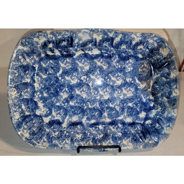 Mid 20th Century Collection of Three Sponge Ware Serving Platters -3 For Sale - Image 4 of 7