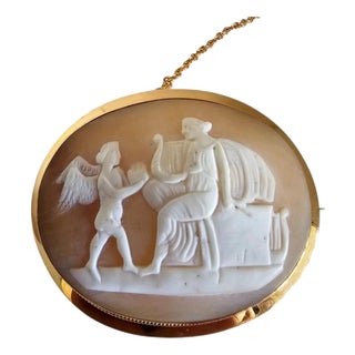 Antique Victorian 15ct Gold Carved Shell Cameo Brooch with Maiden and Angel For Sale