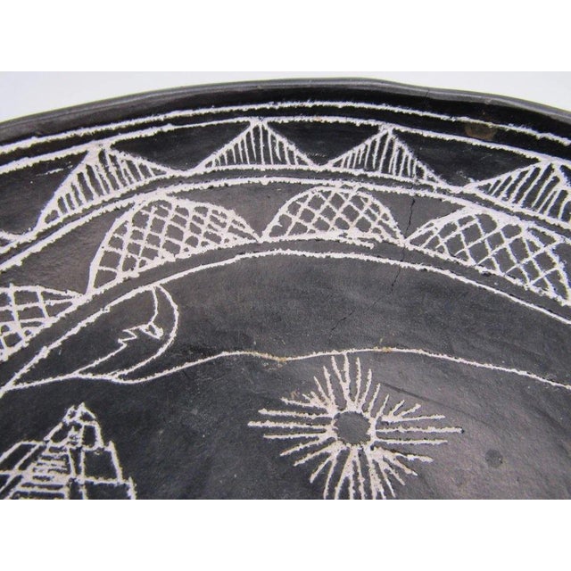 Black 1910s Diaguita Black and White Etched Three Footed Ceramic Bowl From Northern Chile For Sale - Image 8 of 11