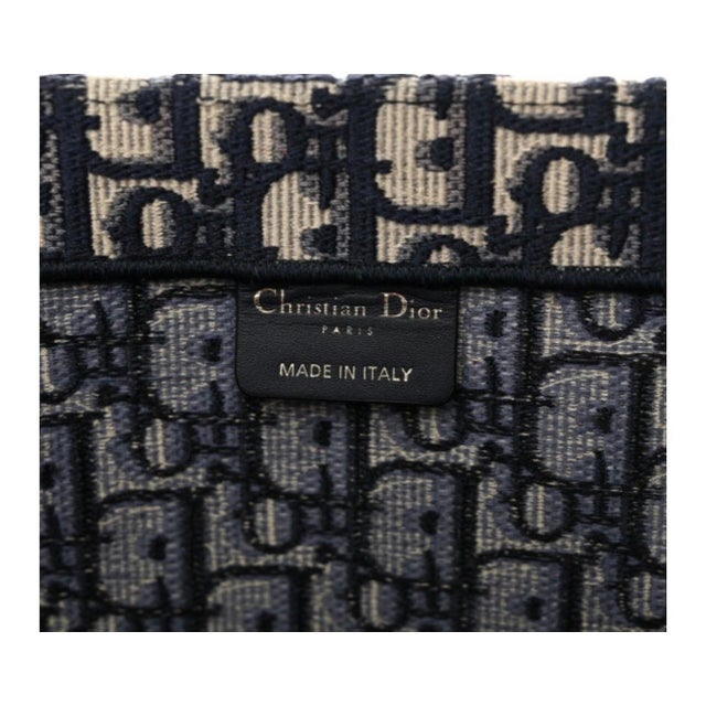 Christian Dior Medium Oblique Book Tote, Black & White For Sale - Image 10 of 18