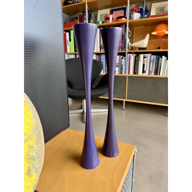 Mid-Century Modern Rare 1960 Verner Panton Vip-302-1 Candlesticks Svend Andersen Denmark Purple Reversible Wood Pair For Sale - Image 3 of 15