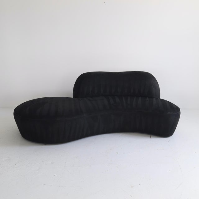 Mid-Century Modern Vladimir Kagan “Zoe” Sofa For Sale - Image 3 of 5