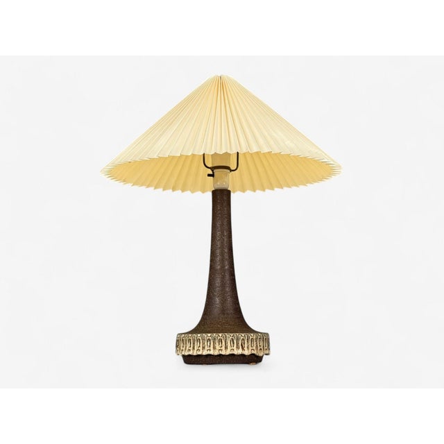 Michael Andersen & Søn, Brown Stoneware, Large Table Lamp, Denmark, 1960s For Sale - Image 4 of 10