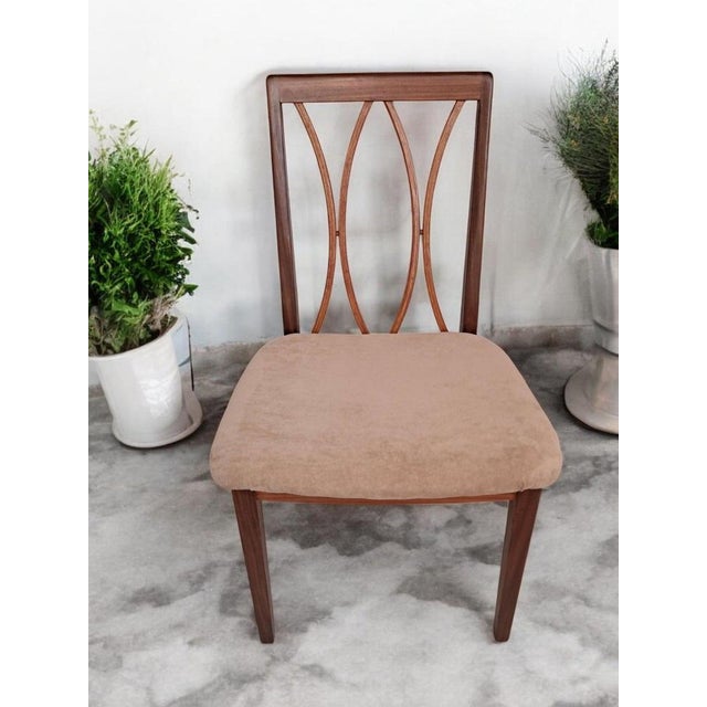 Vintage Dining Chairs in Teak from G-Plan, 1960s, Set of 10 For Sale - Image 6 of 18