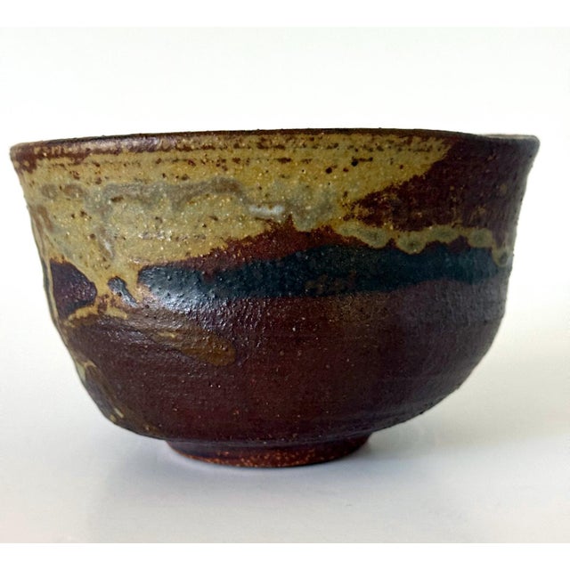 Brilliant Clog-Form Ceramic Tea Bowl by Toshiko Takaezu For Sale In Atlanta - Image 6 of 16