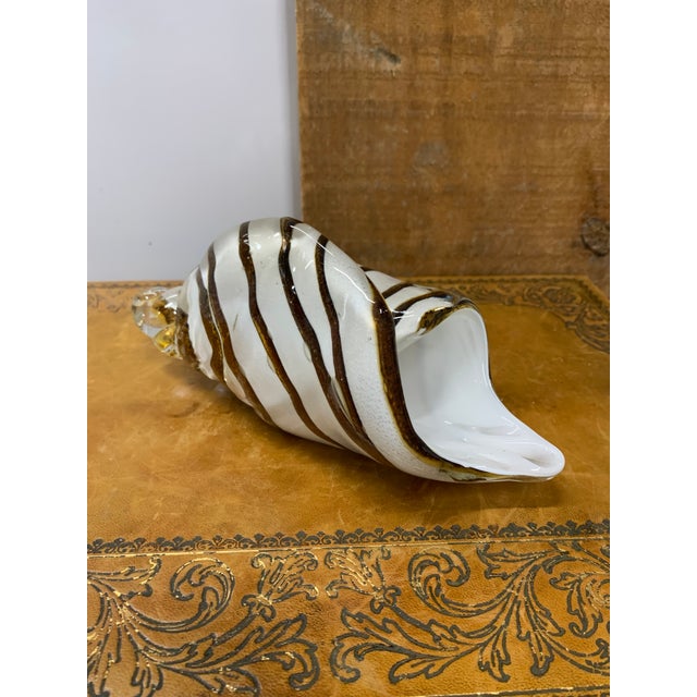 Hollywood Regency 1970’s Murano Style White & Brown Striped Glass Sea Shell For Sale - Image 3 of 6