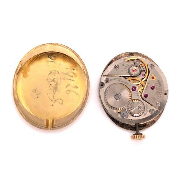 1940s Tiffany & Co. Universal Genève Ladies 18 Karat Yellow Gold Watch and Band For Sale In New York - Image 6 of 8