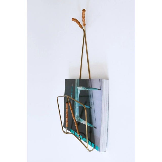 Mid-Century Wall-Mounted Brass & Bamboo Magazine Rack, Germany, 1960s For Sale - Image 4 of 18