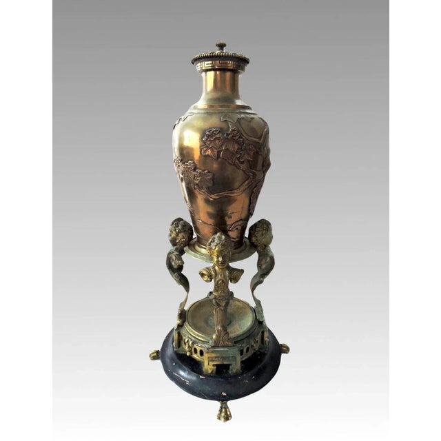 Mid 19th Century Rare Messenger Phipson Antique Side or Occasional Table, Japanese Meiji Bronze With Cherubs (Putti), Glass & Gilt Top - England For Sale - Image 5 of 11