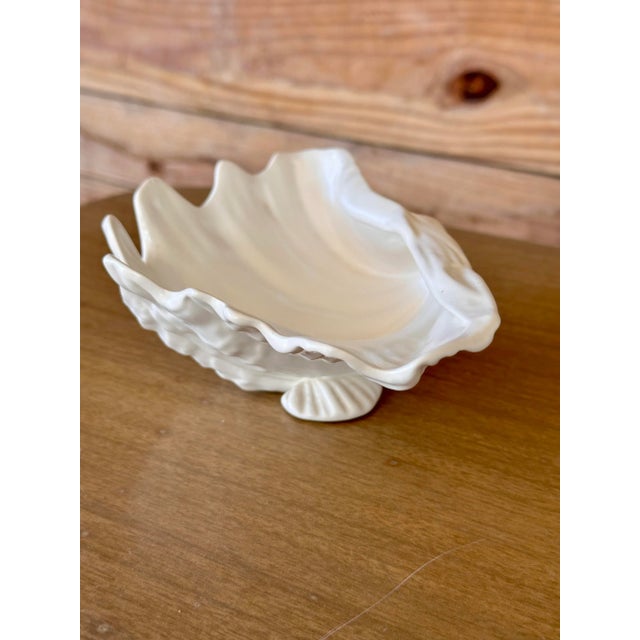 Vintage Wedgwood Bone China Scalloped Seashell Dish For Sale In Naples, FL - Image 6 of 9