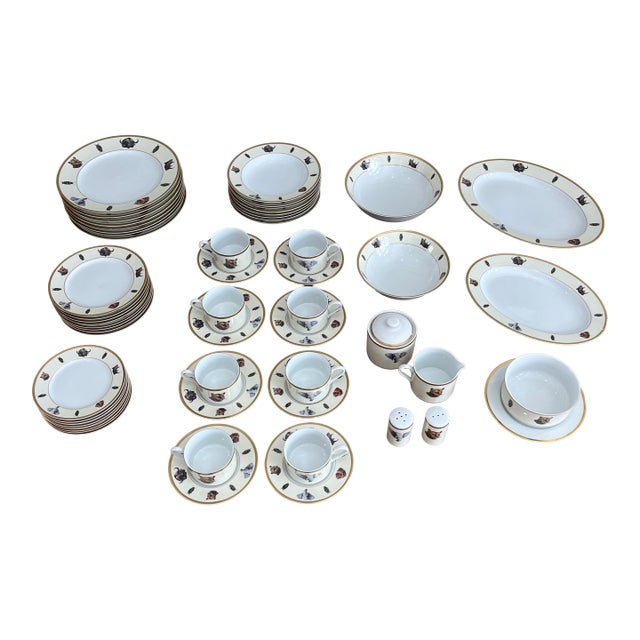 1980s African Big 5, 8 Place Setting Dinner Ware With Extras - 57 pcs For Sale