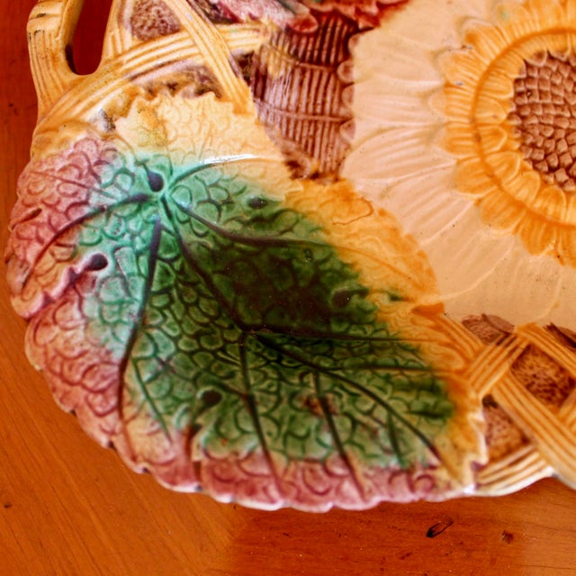 Green Sunflower and Begonia Leaf English Majolica Serving Dish For Sale - Image 8 of 12