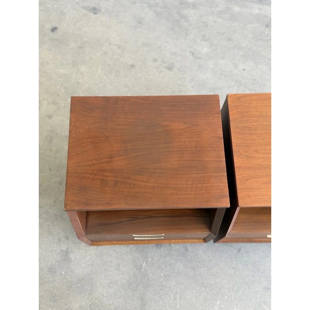 Vintage Broyhill Nightstands Pair For Sale - Image 12 of 15