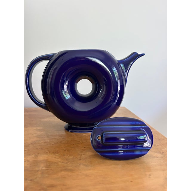 Mid-Century Modern 1950’s Hall China Company Made in the Usa Impeccable Iconic Vintage Cobalt Blue Doughnut Novelty Teapot For Sale - Image 3 of 18